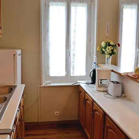 1 Bedroom Beautiful In أولت