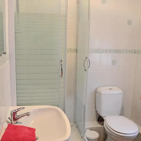 1 Bedroom Beautiful In *